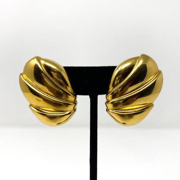 Photo inspiration: Gallery Detail: Givenchy Jewelry Givenchy Vintage Gold Tone Earrings